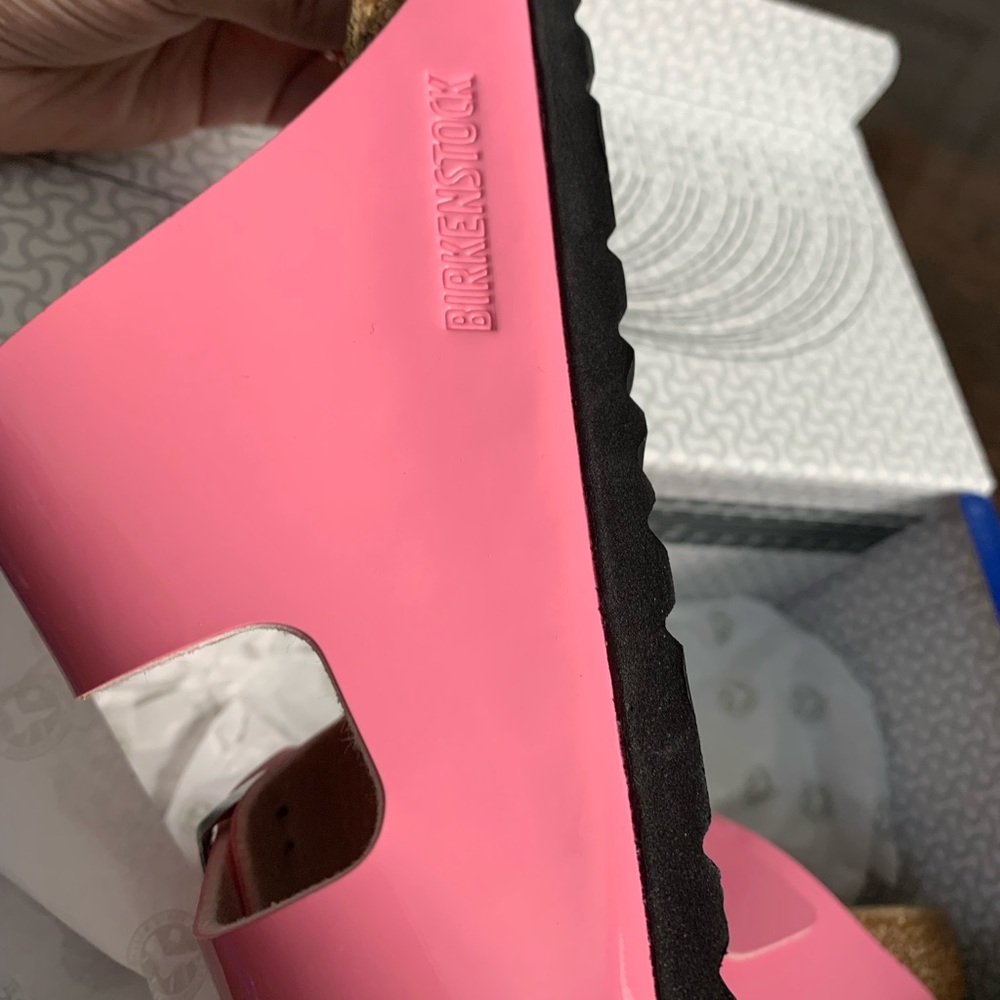 Birkenstock patent candy pink Arizona sandals - Picture 6 of 7